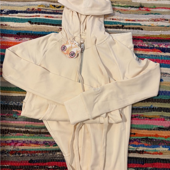 BODY by RAVEN bodyknitwear set - Picture 7 of 7